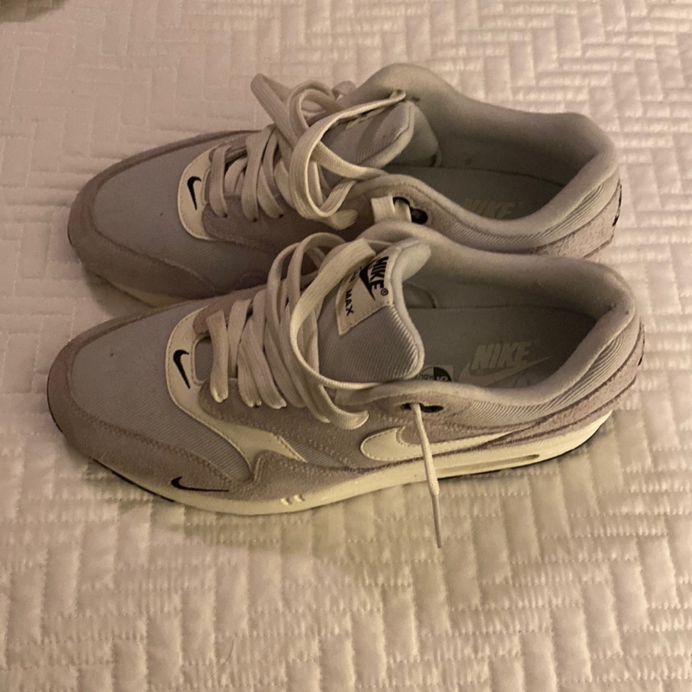 Nike Air Max Grey/White